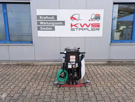 Máquina estregadora aspiradora 2024 Tomcat Sport V2 (4)