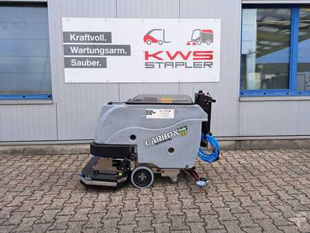 Gulvvaskemaskiner 2024 Tomcat Carbon V2 (1)