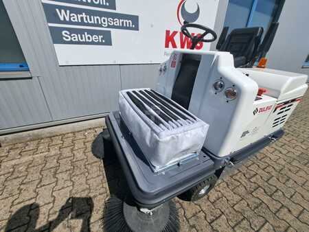 Barredora-aspiradora conductor incorporado 2025 Dulevo 1100 EH (3)