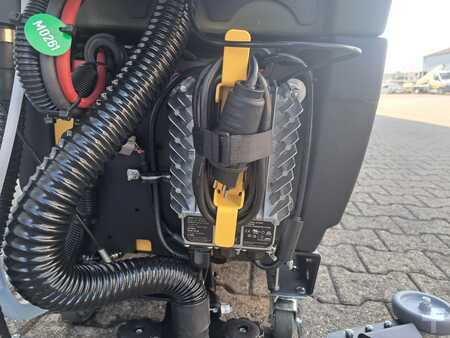 Scheuersaugmaschine  Kodiak K12R Orbital (6)