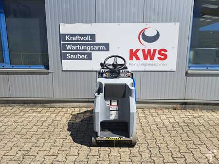 Máquina estregadora aspiradora 2025 Tomcat Rival (4)