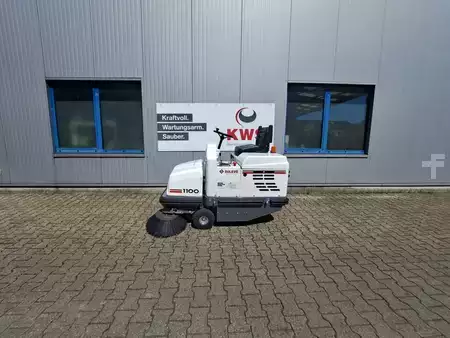 Zamiatarki próżniowe samojezdne 2025  Dulevo 1100 EH (2)