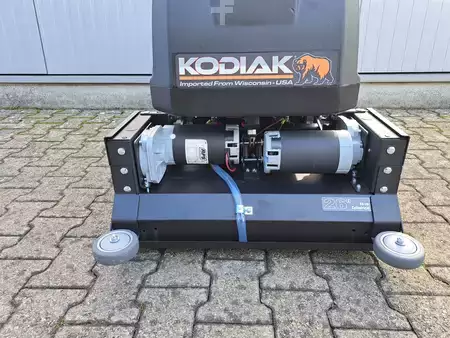esfregador / secador  Kodiak K19 26C Walzen (4)