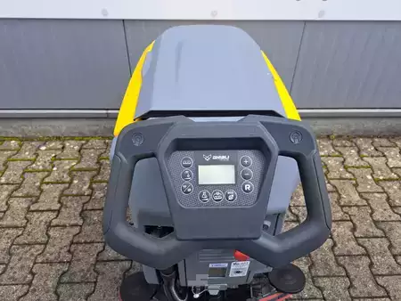 esfregador / secador 2026  ghibli & wirbel REXA 50 D 55 BC Lithium (5)