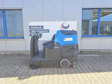 Riding scrubber dryer  Fimap Magna Cylindrical (1)