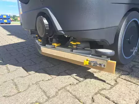 Riding scrubber dryer  Fimap Magna Cylindrical (9)