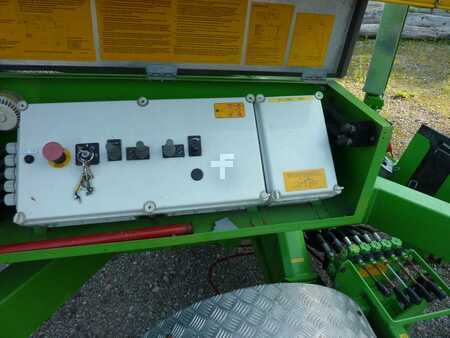 Trailed access platform 2011 OMME Lift 1650 EB (5)