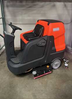 Ride On Floor Scrubber 2023  Noble NR1060 (4)