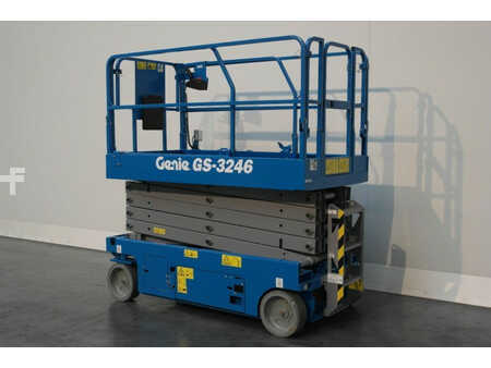 Scherenarbeitsbühne 2016  Genie GS-3246 (3)