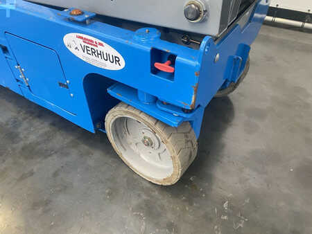 Scherenarbeitsbühne 2016  Genie GS-2032 (3)