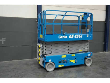 Scherenarbeitsbühne 2016  Genie GS-3246 (7)