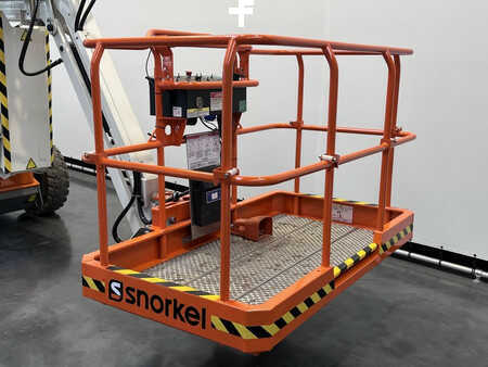 Led arbejdsplatform 2020  Snorkel A 46 JE (15)