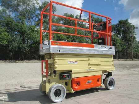 Scissor lift 2015 JLG 2630ES (12)