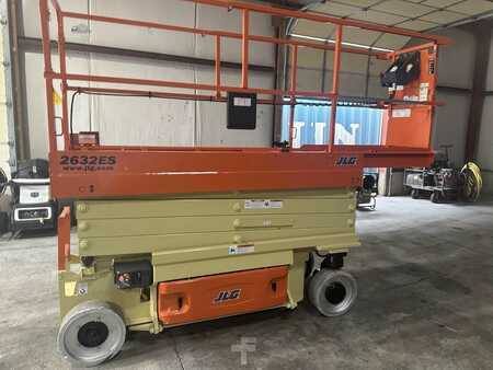 Scissor lift 2015 JLG 2632ES (2)