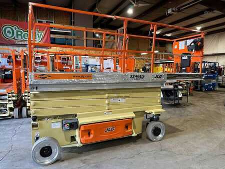 Scissor lift  JLG 3246ES (11)