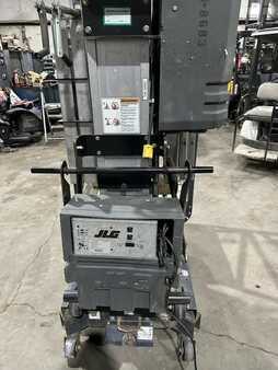Vertical mast lift 2017  JLG 30AM (7)