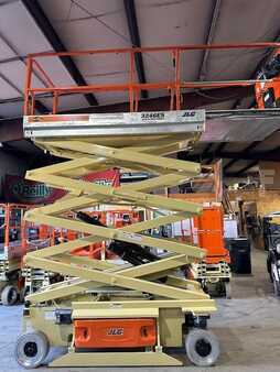 Scissor lift 2015  JLG 3246ES (8)