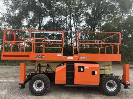 Scissor lift 2015 JLG 3394RT (1)