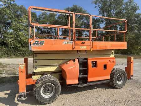 Scissor lift 2014 JLG 4394RT (12)