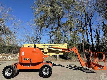 Articulating boom lift 2014  JLG 450AJ (1)