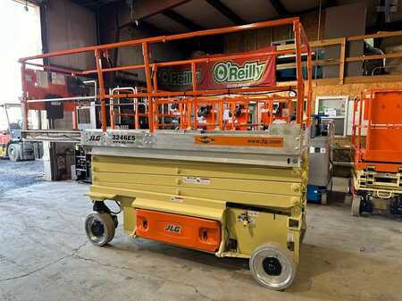 Scissor lift 2015 JLG 3246ES (2)