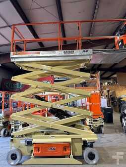 Scissor lift 2015 JLG 3246ES (8)