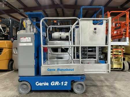 Vertical mast lift 2017  GENIE GR12 (2)