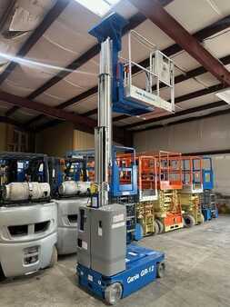 Vertical mast lift 2017  GENIE GR12 (5)