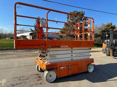 Scissor lift 2016 SNORKEL S4726E (2)