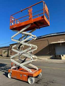 Scissor lift 2016 SNORKEL S4726E (3)