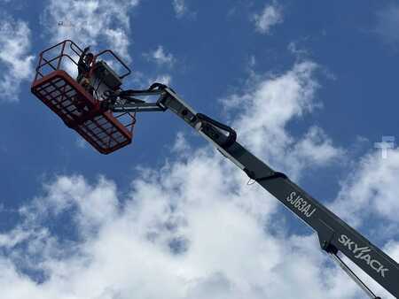 Articulating boom lift 2015  SKYJACK SJ63AJ (9)