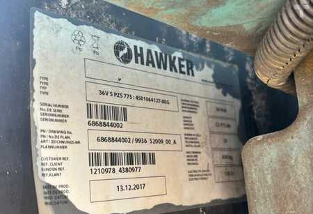 Aufsitz-Kehrsaugmaschine 2017  Tennant M17 (8)