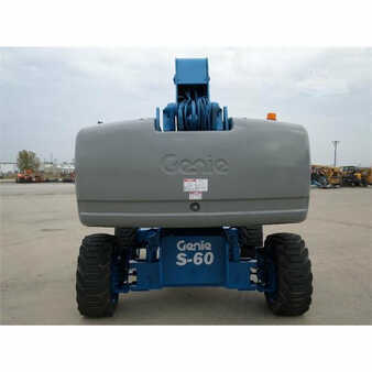 Telescopic boom lift 2006  Genie  (6)