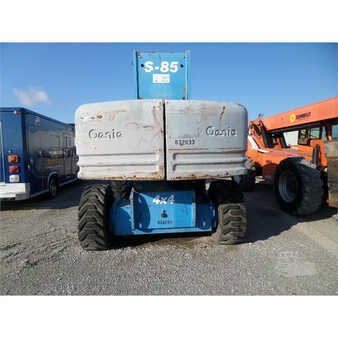 Telescopic boom lift 2004  Genie  (7)