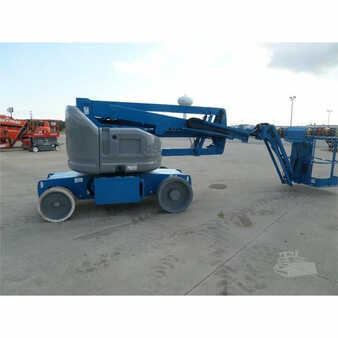 Telescopic boom lift - Genie z40/23nrj (1)
