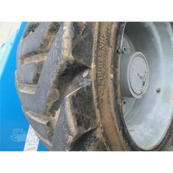 Telescopic boom lift 2011  Genie z80/60 (12)