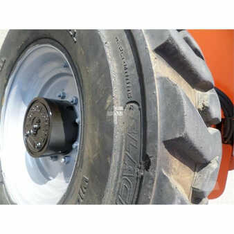 Plataforma Telescópica 2009  JLG 600s (11)