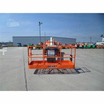 Telescopic boom lift 2005  JLG 800s (3)