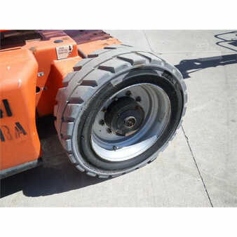 Telescopic boom lift 2007  JLG e450aj (12)