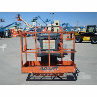 Telescopic boom lift 2007  JLG e450aj (4)