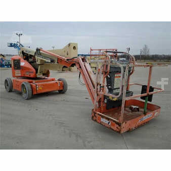 Telescopic boom lift 2005  JLG e450aj (4)