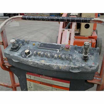 Telescopic boom lift 2005  JLG e450aj (6)