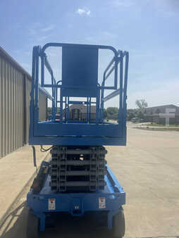 Scissor lift 2007  Genie gs-3246 (10)