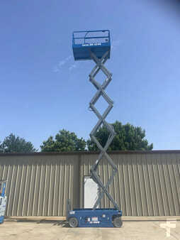 Scissor lift 2007  Genie gs-3246 (11)