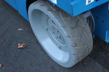 Scissor lift 2024  Genie gs-3246 (16)