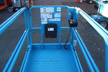 Scissor lift 2024  Genie gs-3246 (4)