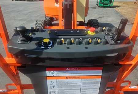 Plataforma Telescópica 2015  JLG 450aj (3)