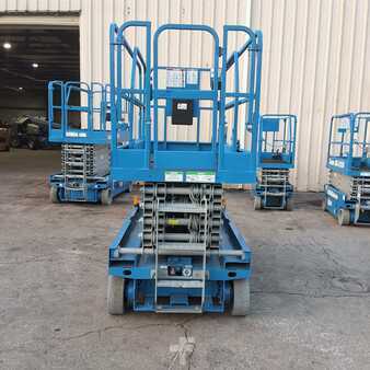 Scissor lift 2015  Genie gs-3246 (3)