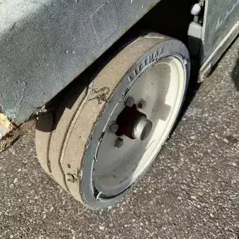 Scissor lift 2013  Skyjack sj4632 (12)