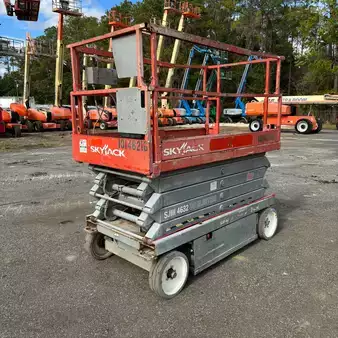 Scissor lift 2013  Skyjack sj4632 (2)